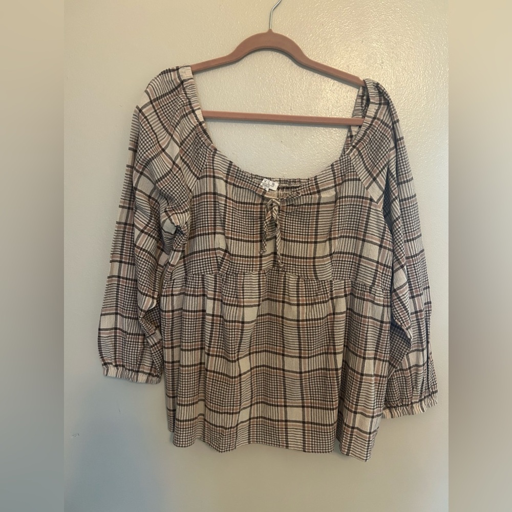 AVLN Studio Boho Style Top Size XL